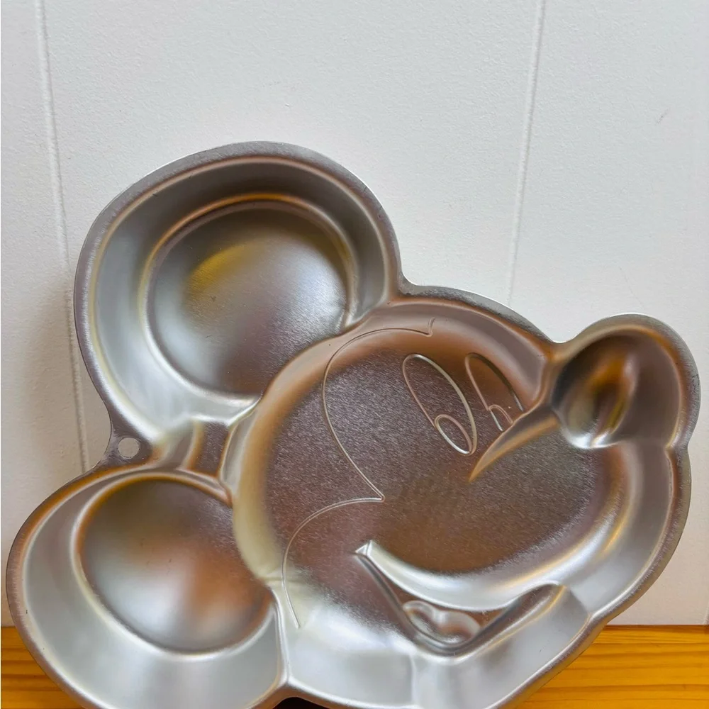 Wilton Disney‎ Mickey Mouse Cake Pan